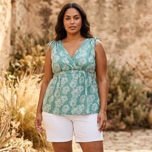 Vintage 90s B.U.M. Equipment Floral Empire Waist Top - 100% Cotton - 3X